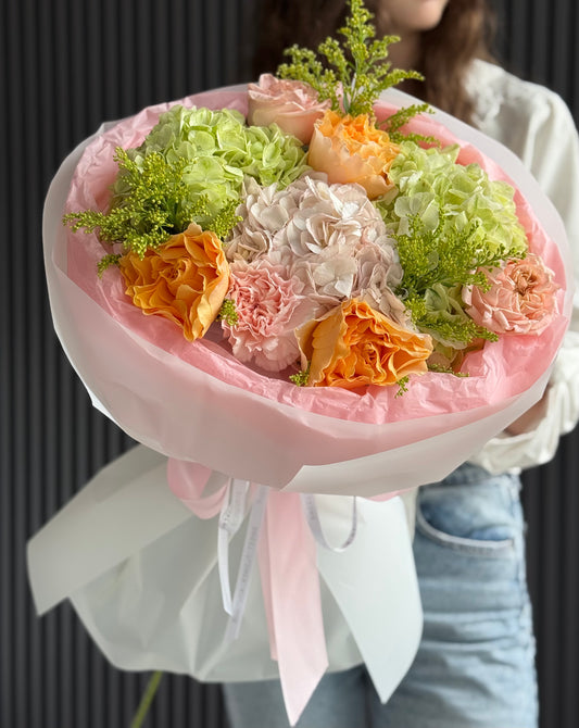 TODAY'S FEATURED BOUQUET - ELEGANCE