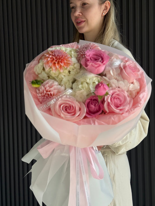 TODAY'S FEATURED BOUQUET BLOOM