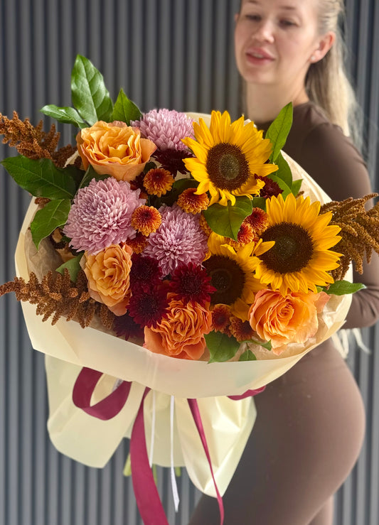 DESIGNER FLOWER ARRANGEMENT