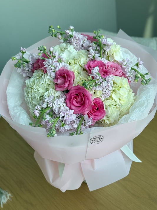 PASTEL ROMANCE
