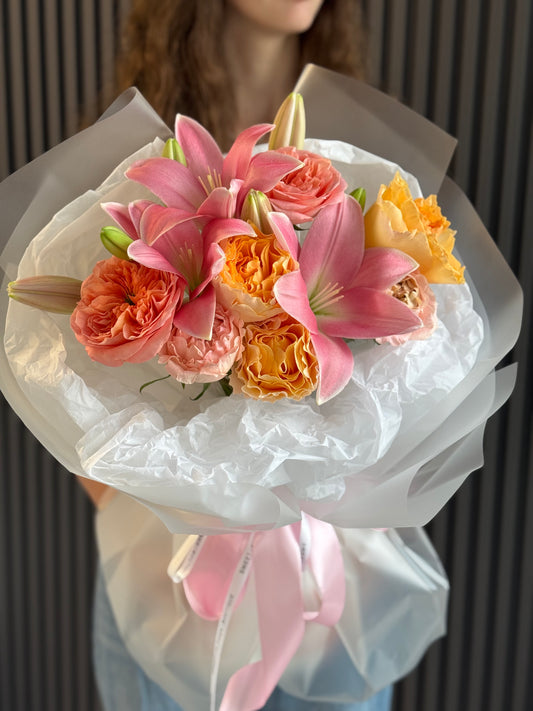 TODAY'S FEATURED BOUQUET BLOOM