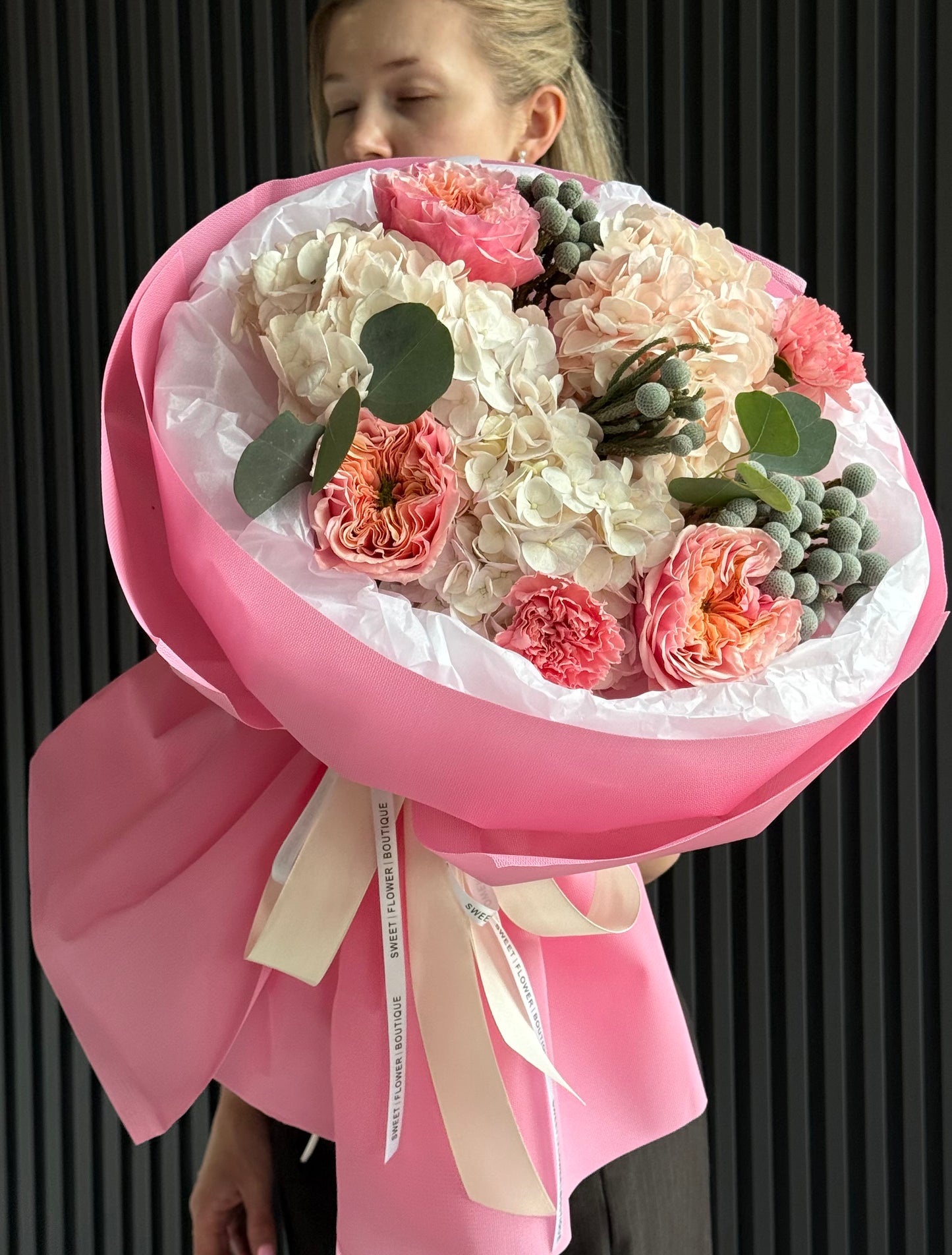 TODAY'S FEATURED BOUQUET - HARMONY