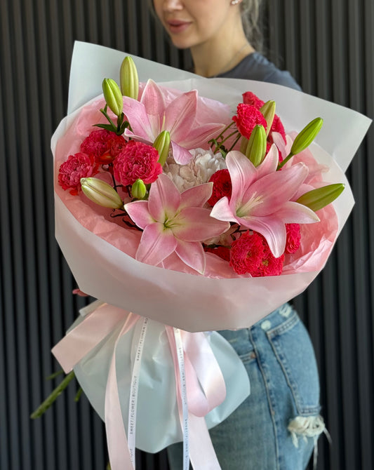 TODAY'S FEATURED BOUQUET BLOOM