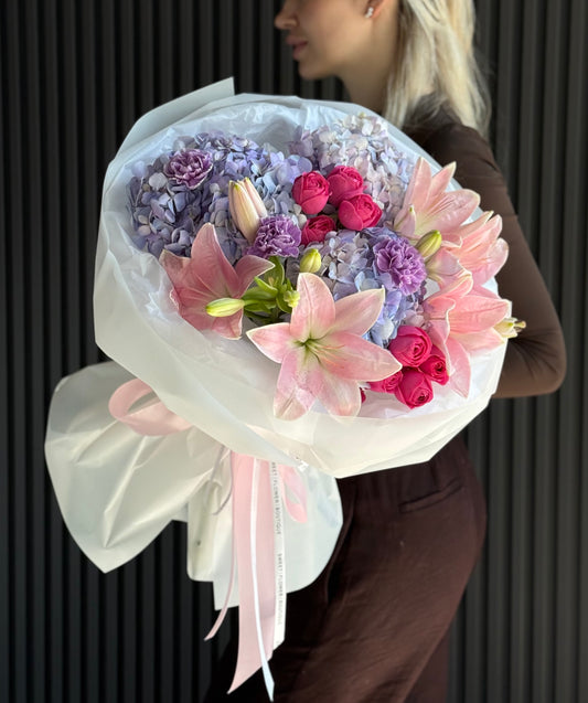 TODAY'S FEATURED BOUQUET - ELEGANCE