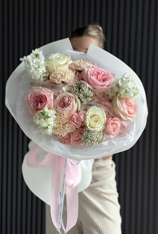 TODAY'S FEATURED BOUQUET - GRACE