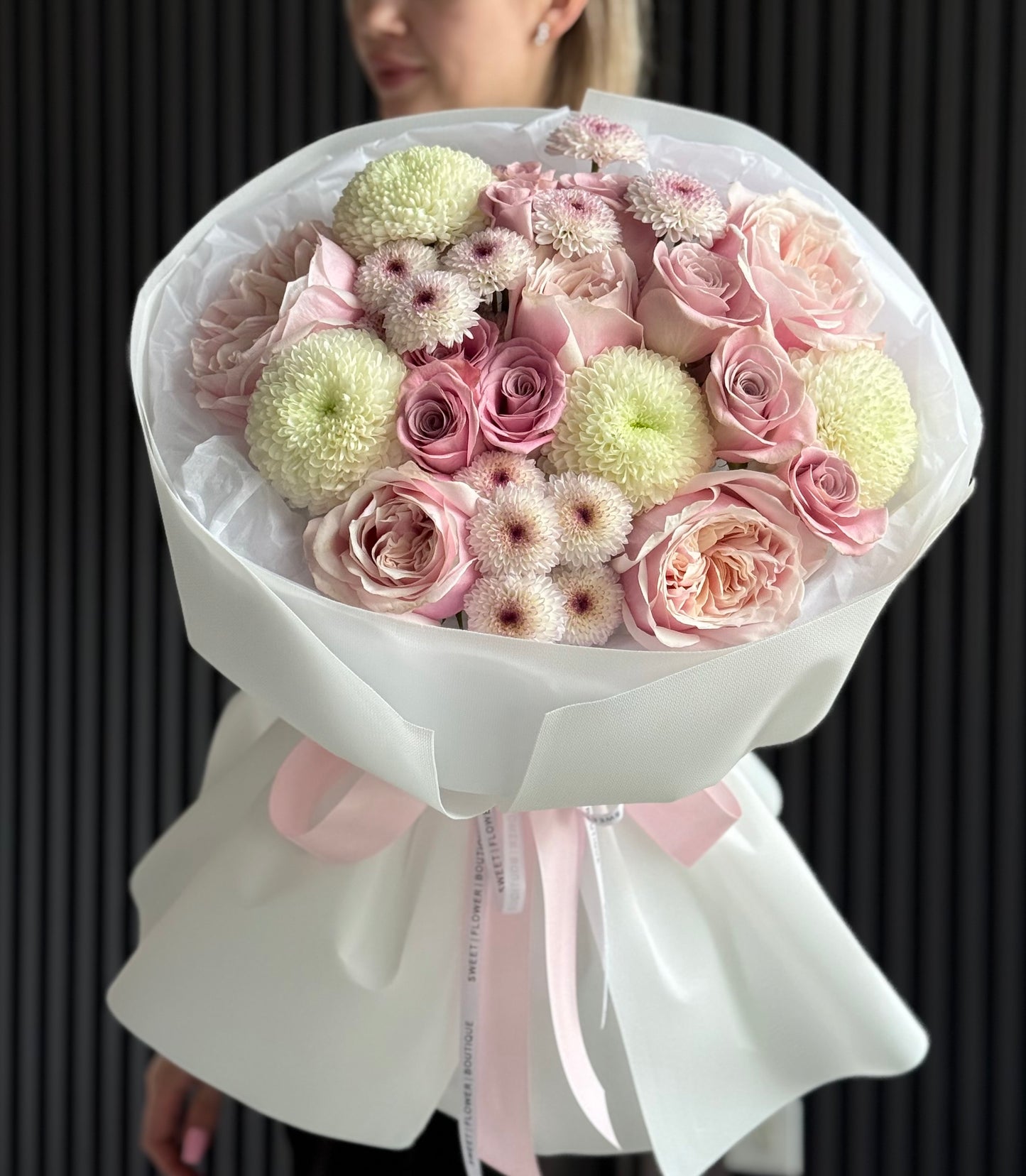 TODAY'S FEATURED BOUQUET BLOOM