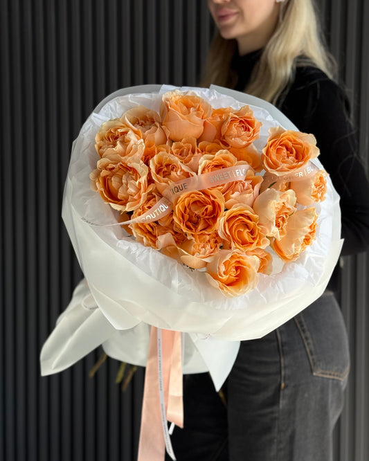 TODAY'S FEATURED BOUQUET - HARMONY