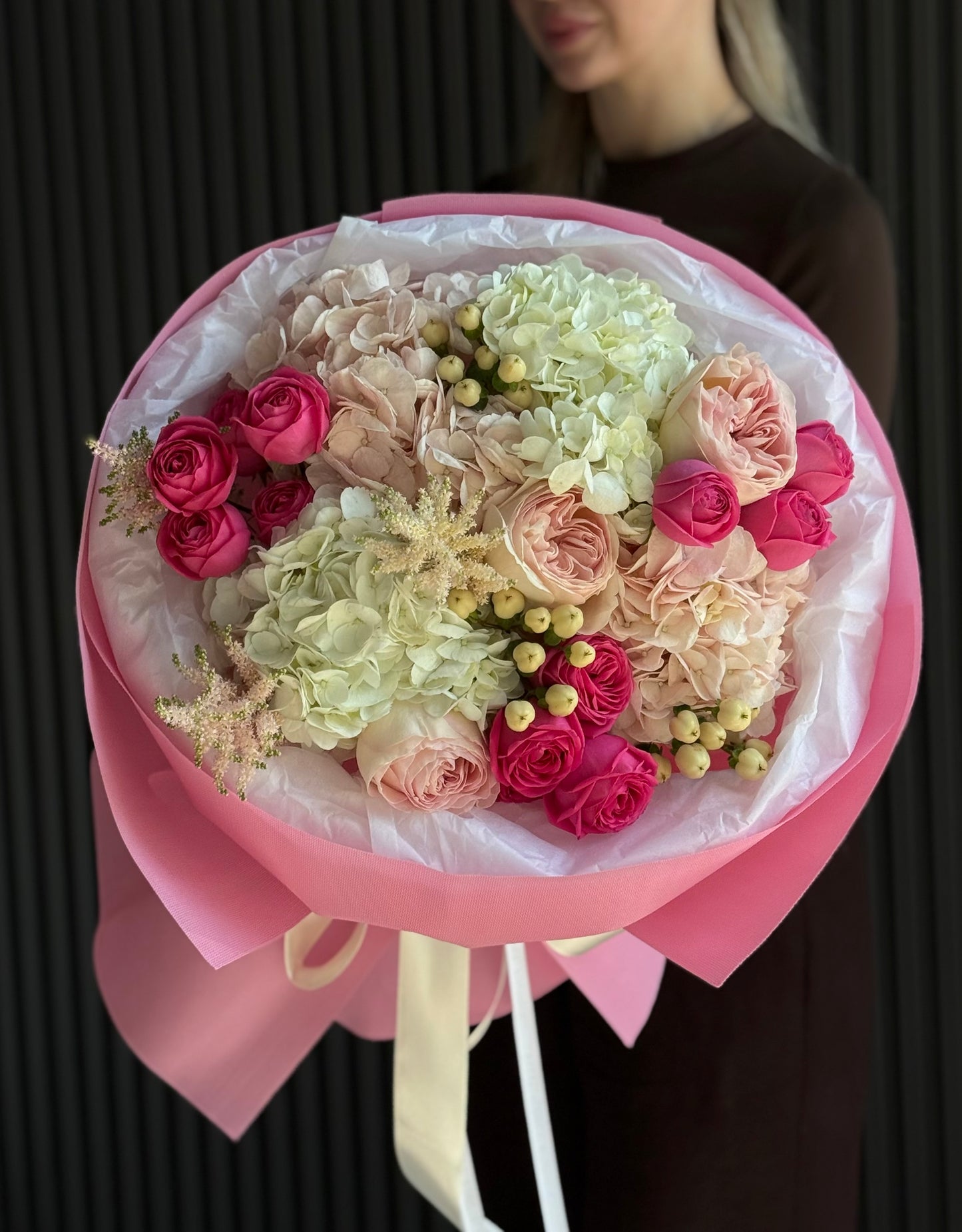 TODAY'S FEATURED BOUQUET BLOOM