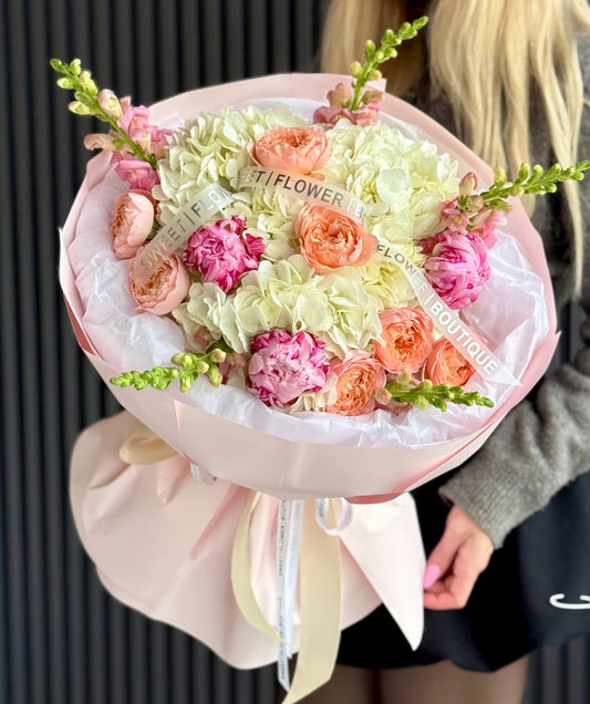 DESIGNER FLOWER BOUQUET