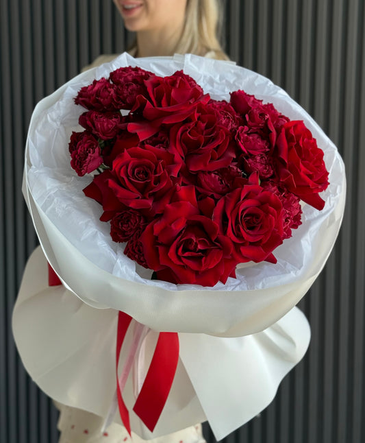 TODAY'S FEATURED BOUQUET - ELEGANCE