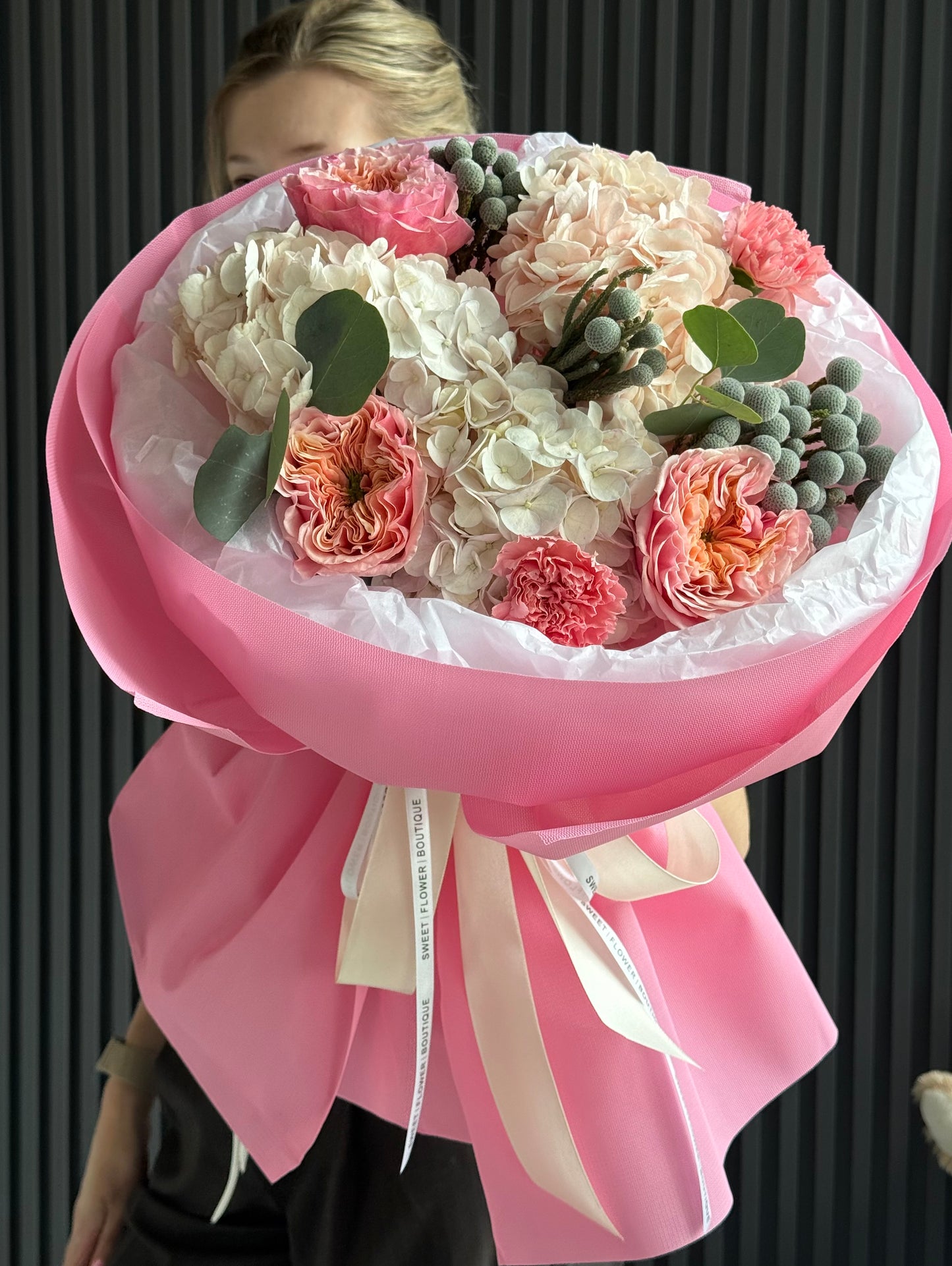 TODAY'S FEATURED BOUQUET - HARMONY