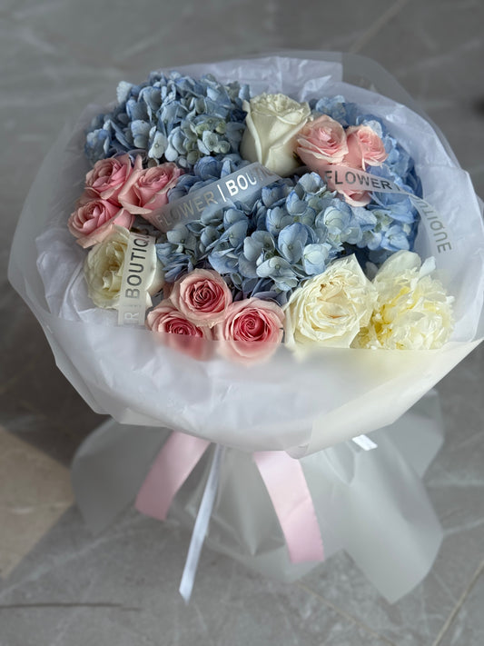 DESIGNER FLOWER BOUQUET