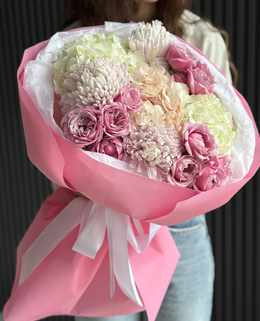 TODAY'S FEATURED BOUQUET - HARMONY