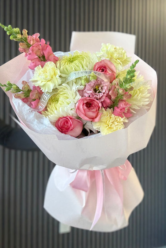 DESIGNER FLOWER BOUQUET