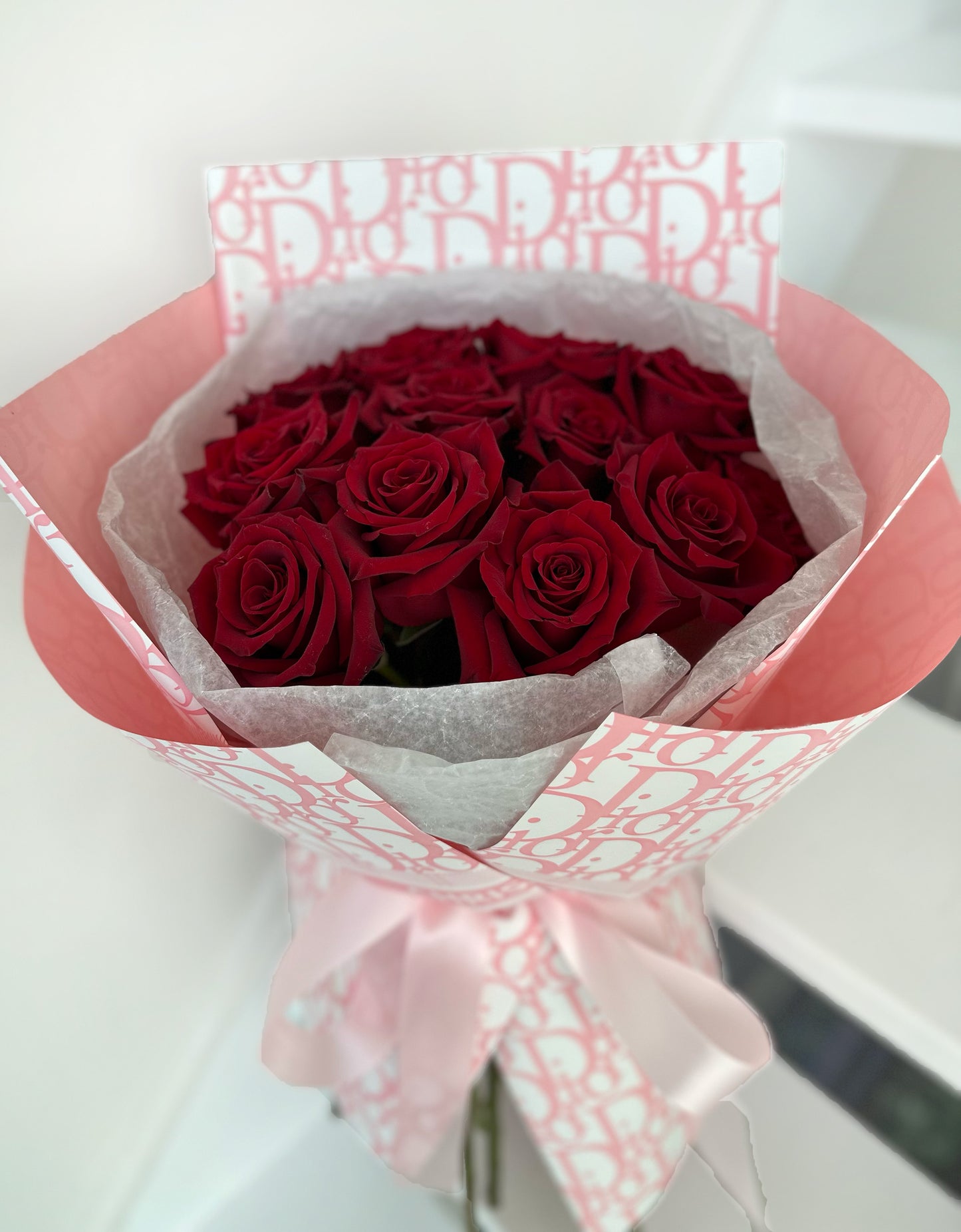 DIOR ROSES/Premium Red Roses – Sweet Flower Boutique
