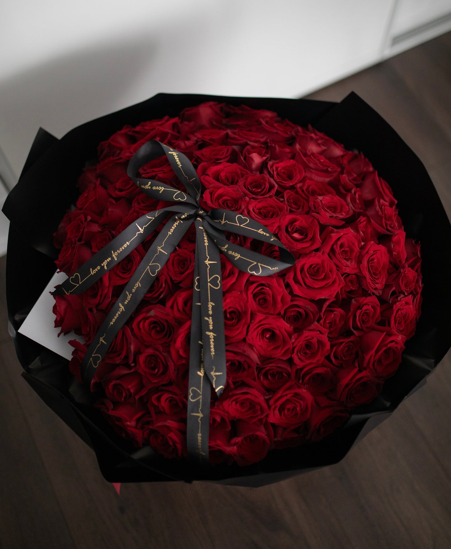 100 RED ROSES