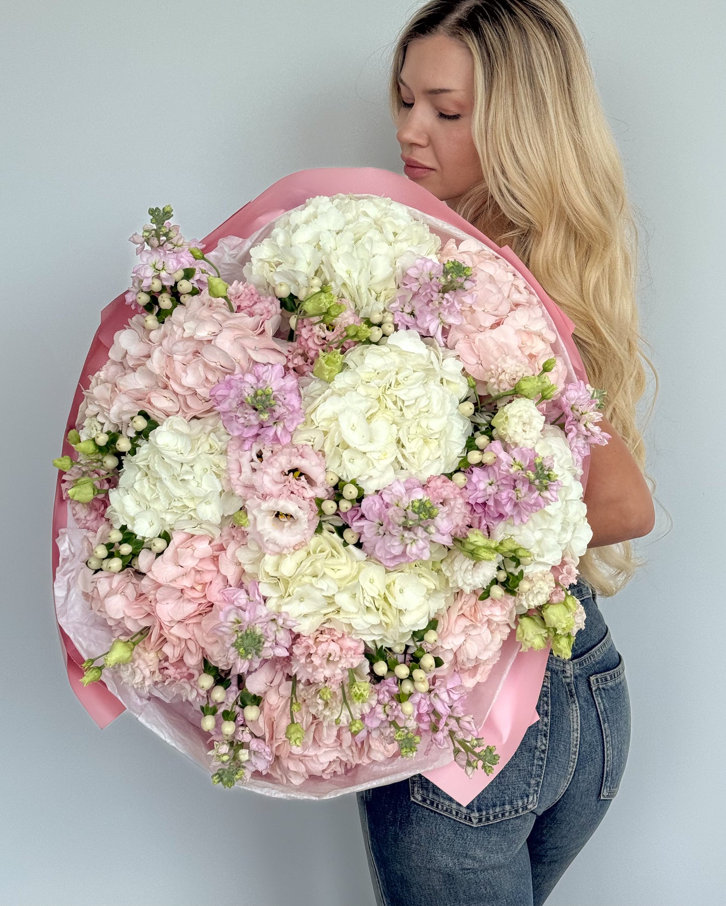 LUXURY PASTEL